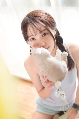 震惊！公交车上惊魂一幕：<strong>电影</strong>里的情节竟真实上演？3个男人和<strong>成人</strong>的<strong>a片</strong>纠葛！